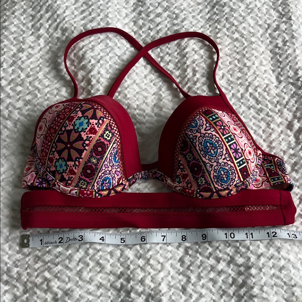 Vibrant Patterned Bikini Top - Red